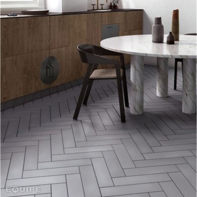 Carrelage sol / mur pose baton rompu chevron uni gris mate STROMBOLI ...