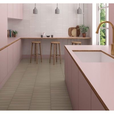 Carrelage sol / mur pose baton rompu chevron uni marron mate STROMBOLI ...