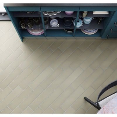 Carrelage sol / mur pose baton rompu chevron uni vert kaki mate ...