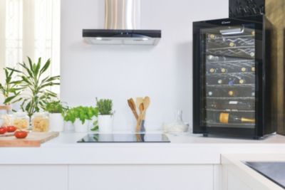 Cave à vin à poser 41 bouteilles noir Candy CWC150EM/N H. 84,5 x L. 49