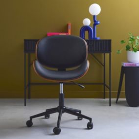 Chaise de bureau à roulettes bois courbé avec placage effet noyer et assise noire