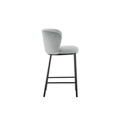 Chaise de comptoir ARTHUS  Tissu gris clair  Design moderne H88,5 cm