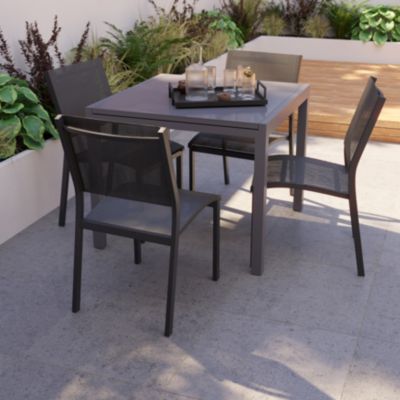 Chaise de jardin GoodHome Batz en aluminium et polyester - Coloris noir ébène - Hauteur 86 cm