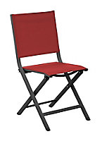 Chaise de jardin pliante Proloisirs Thema en aluminium - Coloris châssis gris, assise rouge - Hauteur 90 cm
