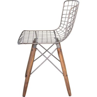 Chaise en métal et bois assise grillagée