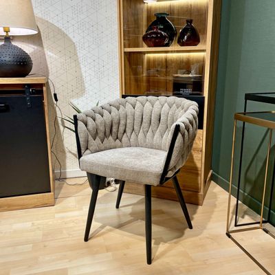 Chaise en tissu maille tressé taupe avec pieds métal noir - BOWI 2