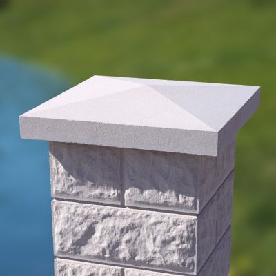 Radiateur design sur pied en forme de pilier colonne