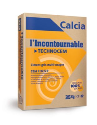 Ciment multi usages Calcia L'Incontournable Technocem CEM II 32,5 R 35kg