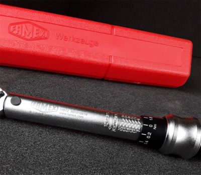 Clé Dynamométrique 1/4" - 6-30 Nm - pour vélo et véhicule - FAMEX 10872