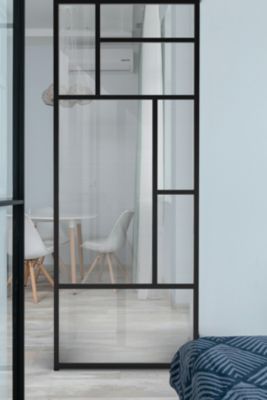 Claustra avec vitrage et structure en MDF noir mat style industriel 244,5 x 89,4 x 4 cm
