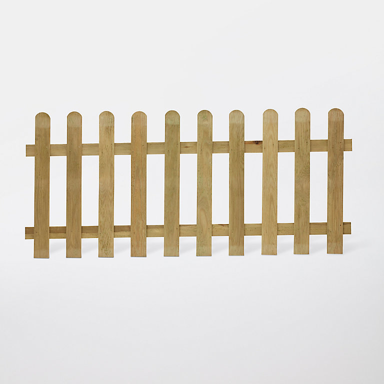 Poser une clôture avec des panneaux en bois (Castorama) 