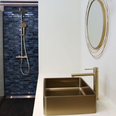 Colonne de douche thermostatique or brossé Essebagno Luisa