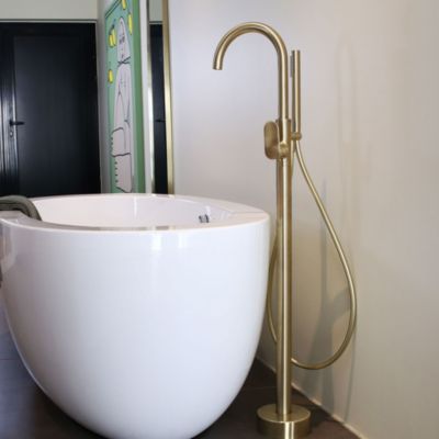 Colonne mitigeur mécanique de baignoire îlot + flexible + douchette, H.113 cm, doré, Essebagno