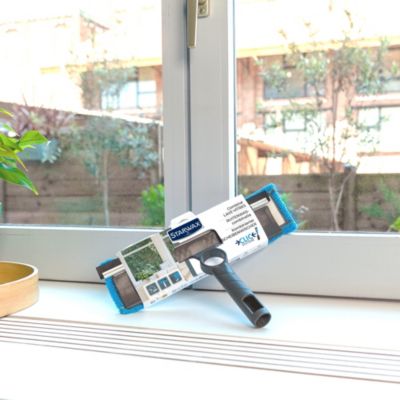 STARWAX Mouilleur avec Housse Microfibre pour Vitres - x1 - S'utilise avant la Raclette Vitres Starwax pour Désincruster les Taches Multicolore Taille unique