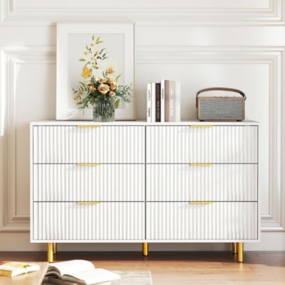Commode blanche en MDF avec 6 tiroirs et poignées dorées