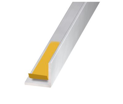 Cornière adhésive aluminium 20 x 20 mm Ep. 2 mm, 2,5 m | Castorama