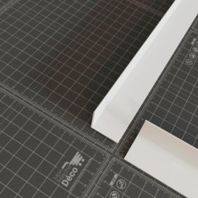 Cornière PVC - Longueur 1 m - Blanc - 2.5 x 2.5 cm
