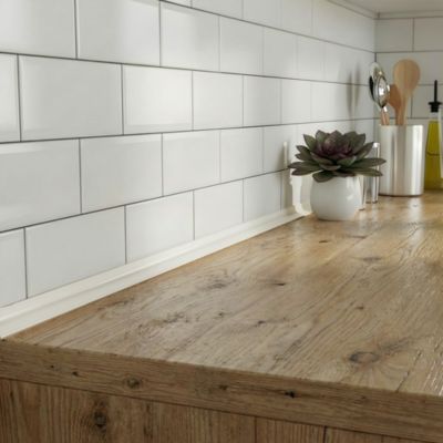 Corniche pvc blanc 10 x 10 mm L.2,4 m