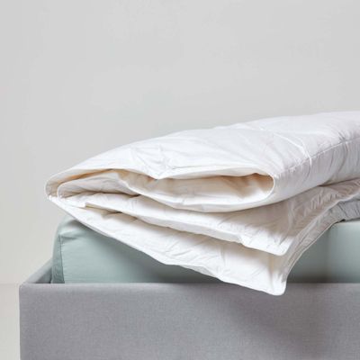 Couette de Luxe tempérée printemps/automne en duvet de canard 10.5 Tog - 135 x 200 cm - HOMESCAPES