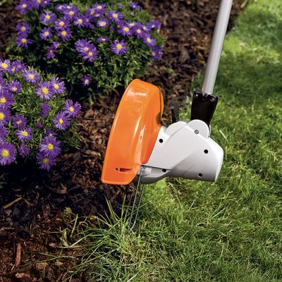 Coupe-bordure filaire - 500 W - largeur de coupe avec fil 300 mm - Stihl FSE 52