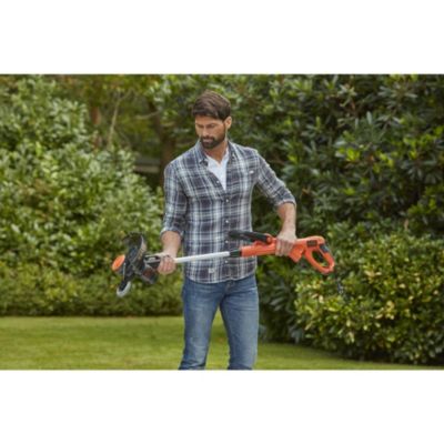 Coupe-bordures filaire 550 W, largeur de coupe avec fil 300 mm, Black+Decker BESTE630-QS