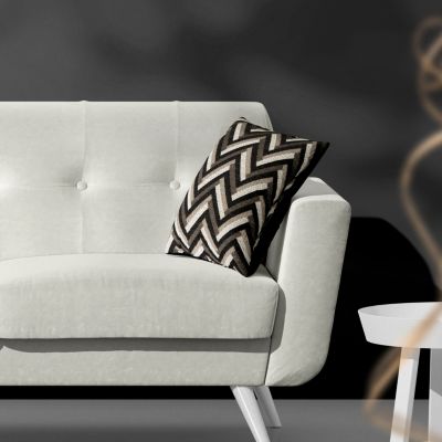 Coussin à chevrons coloris noir et beige L.45 x l.45 cm Tendence
