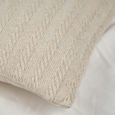 Coussin carré 40 x 40 cm en coton brodé en lignes beige - TWINKLE