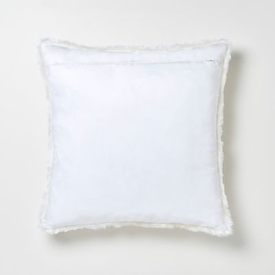 Coussin effet fourrure blanc nacré L.45 x l.45 cm, GoodHome