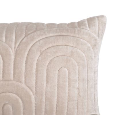 Coussin Irion GoodHome beige naturel L. 50 x l. 30 x ep.80 cm