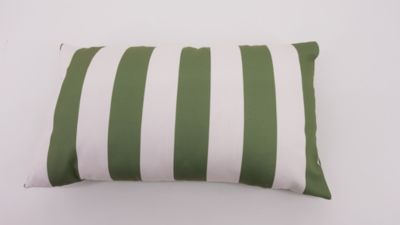 Coussin rayé vert blanc L.50 x l.30cm Ornami