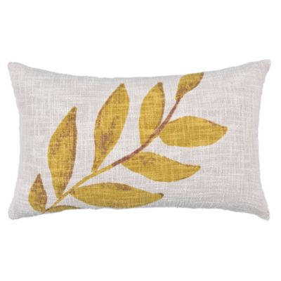 Coussin rectangle Deko & Co imprimé floral blanc et jaune L.50 x l.30 cm