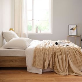 Couverture 100% polyester 180x240 cm microvelours DOLCE marron sable