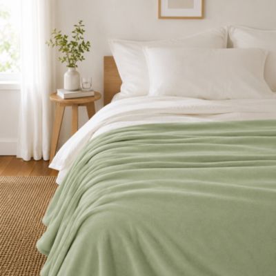 Couverture polaire 240x260 cm Isba Amande 100% Polyester 320g/m2 non-feu