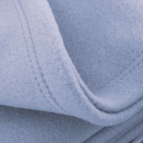 Couverture polaire 240x260 cm Isba Myosotis 100% Polyester 320g/m2 non-feu