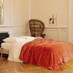Couverture polyester 220x240 cm microvelours DOLCE rouge terracotta