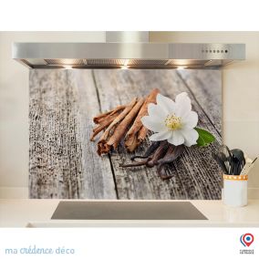 Crédence cuisine fond de hotte Cannelle et fleur de vanille - Verre trempé - L 90 cm x H 50 cm - MaCrédenceDéco