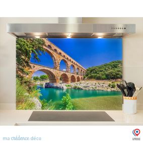Crédence cuisine fond de hotte L'aqueduc à trois étages du Pont du Gard - Verre trempé - L 60 cm x H 45 cm - MaCrédenceDéco