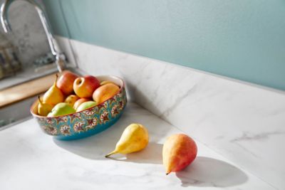 Crédence de cuisine aspect marbre blanc GoodHome Algiata l. 300 cm x H. 60 cm x Ep. 8 mm