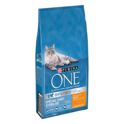 https://media.castorama.fr/is/image/Castorama/croquettes-purina-one-pour-chats-sterilises-elaborees-au-poulet-et-au-ble-en-sac-de-7-5-kg~8445290082558_01c_FR_CF?$MOB_PREV$&$width=618&$height=618