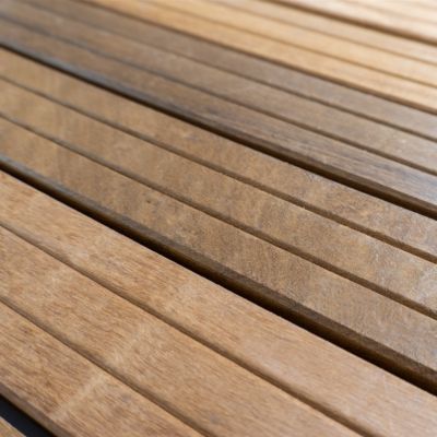 Dalle de terrasse en bois exotique d'Itauba L.50 x l.50 cm