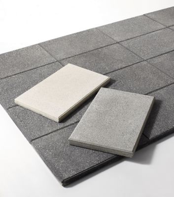 Dalle grenaillée Lagos anthracite 60 x 40 cm, ép. 4 cm (vendue à la dalle)