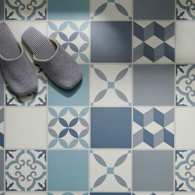 Dalle PVC clipsable Jazy Carreaux de ciment bleu L.61 x l.30,5cm GoodHome (vendue au carton)