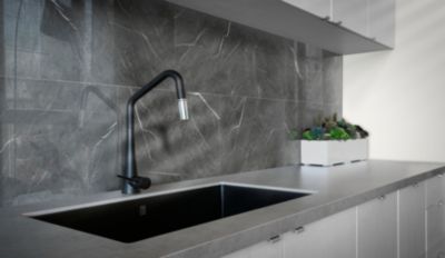 Dalle PVC Dumawall+ Gloss Porto noir brillant 37,5 x 65 cm