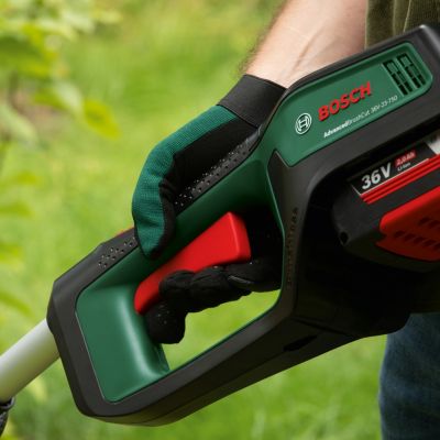 Débroussailleuse sans fil avec batterie 36 V - largeur de coupe avec fil 330 mm - largeur de coupe avec lame 230 mm - Bosch
