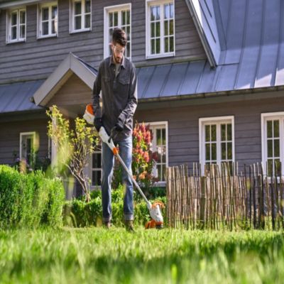 Débroussailleuse Stihl FSA 50 SET 28cm + batterie 1x 2Ah