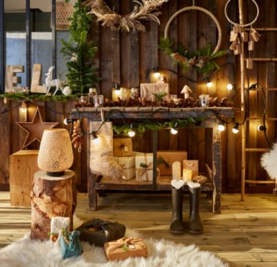 Décoration pomme de pin nature doré (12 pièces)