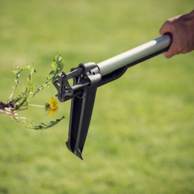 Désherbeur téléscopique 4 dents SmartFit Fiskars