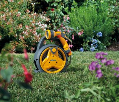 Dévidoir mobile équipé avec tuyau d'arrosage Hozelock Picoreel 10 m