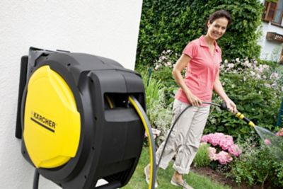 Dévidoir mural automatique Karcher équipé avec tuyau d'arrosage L.20 m