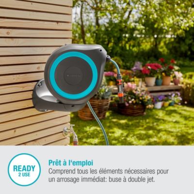 Dévidoir mural automatique RollUp Gardena équipé avec tuyau d'arrosage 20m